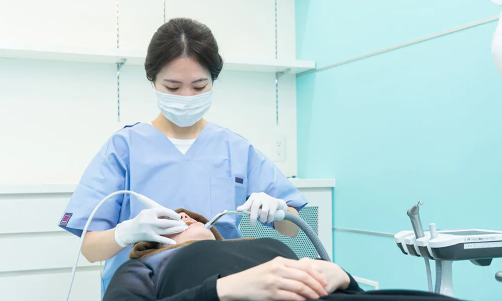 歯科衛生士による定期メンテナンス