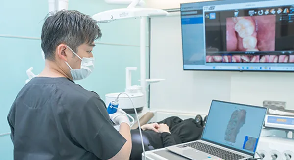 口腔内カメラで見える治療説明