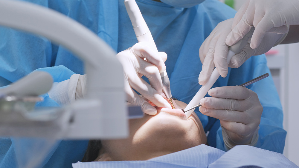 インプラント埋入術